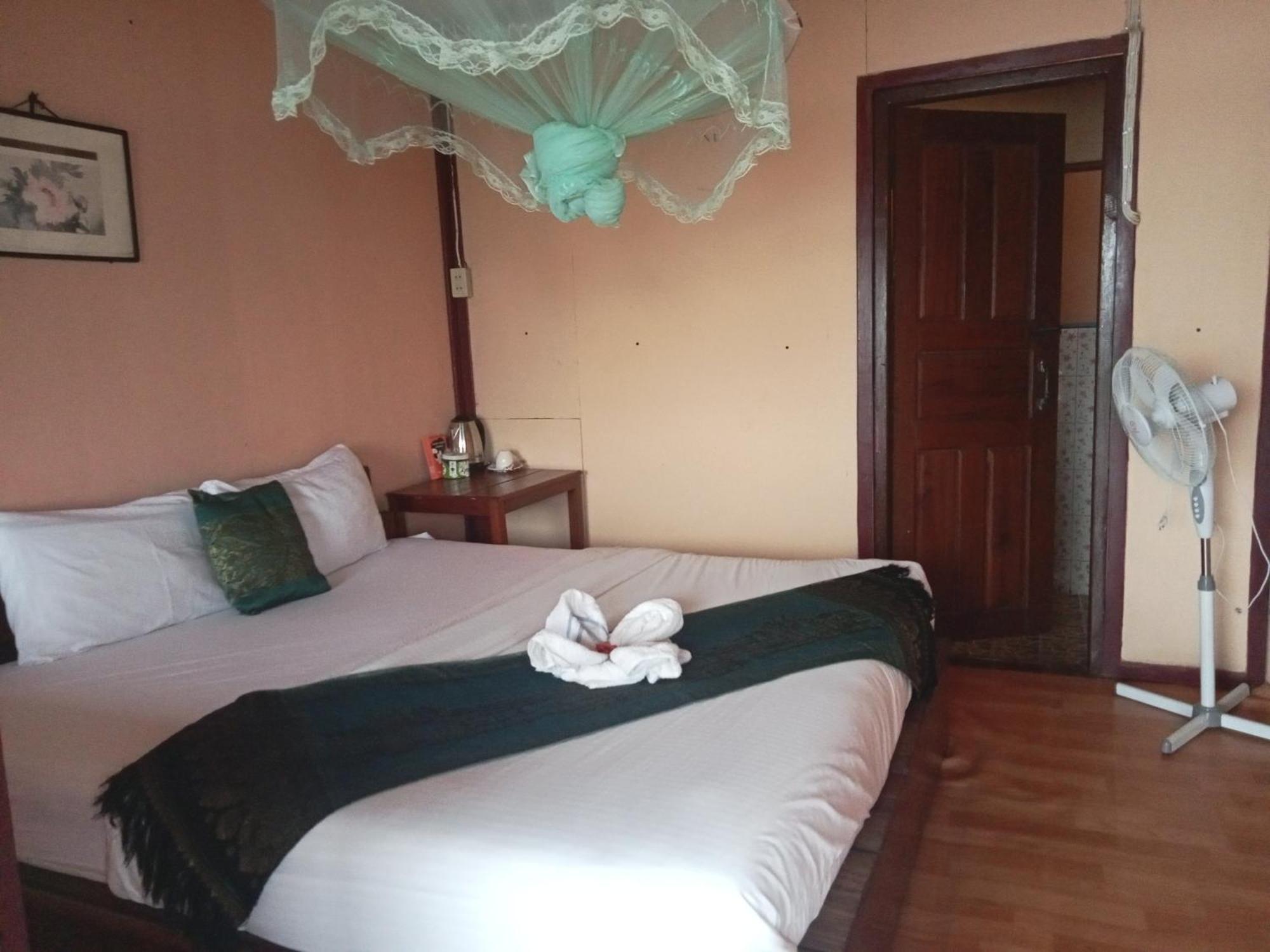 Champa Guesthouse Muang Không 外观 照片